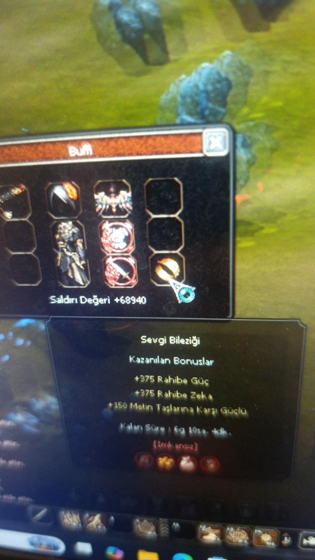 İç kostüm saç pet 300 yarılı itemler alınır degerinde