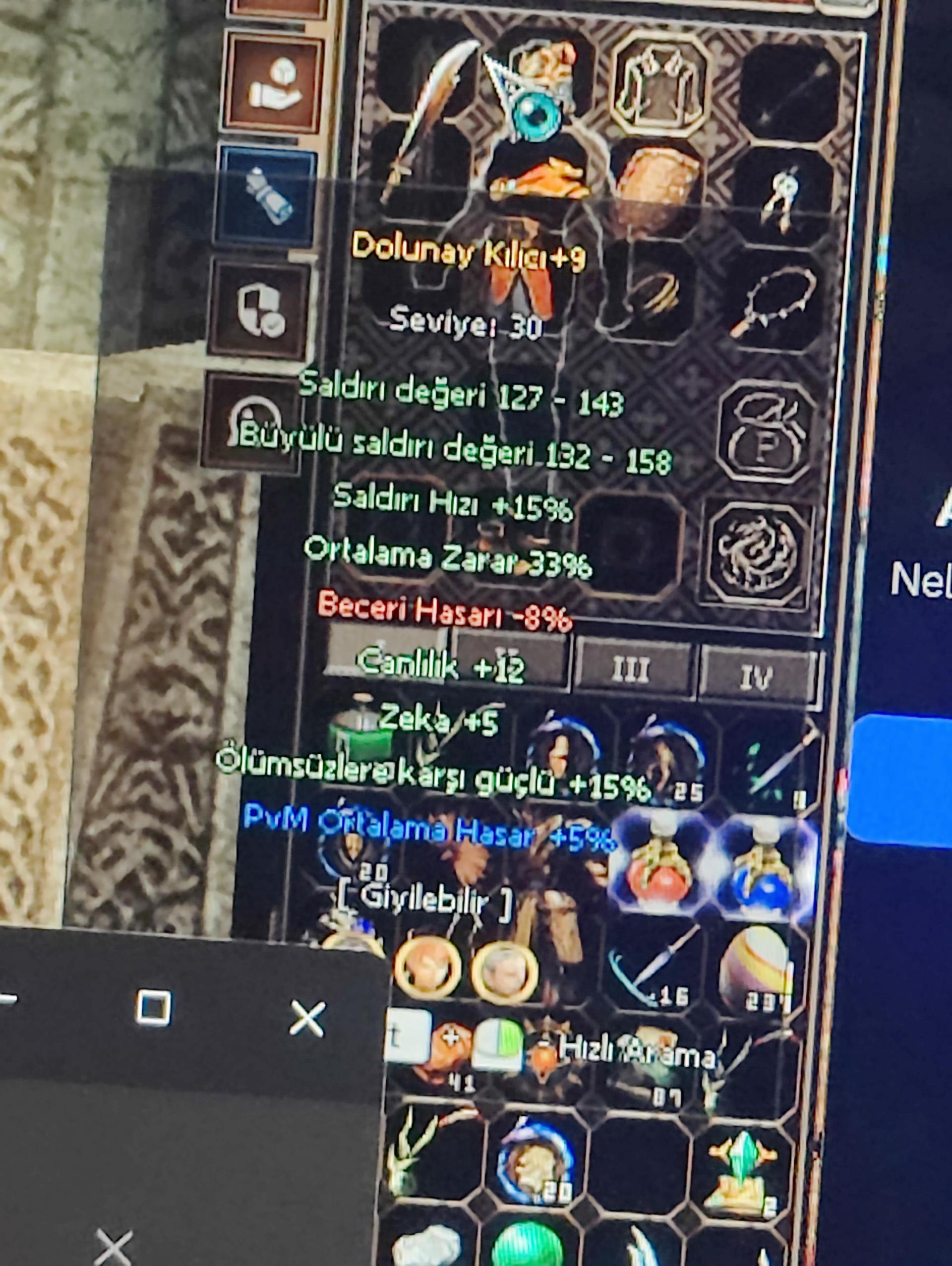 +9 Dolunay Kılıcı 5 Zeka 15 ÖLÜMSÜZ +5 PVM HASAR
